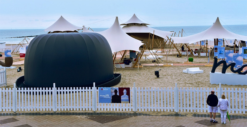 Tentoonstelling Magritte op het strand in Knokke